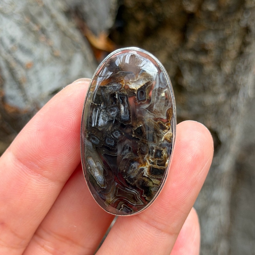 Size 8 925 silver plated stick agate ring 0900